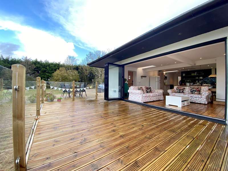 4 Bedroom Detached Bungalow For Sale In Smithy Lane, Scarisbrick