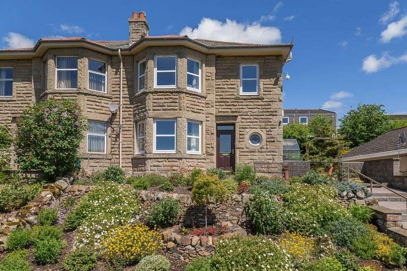 Houses for sale in Earlston, TD4, Scottish Borders