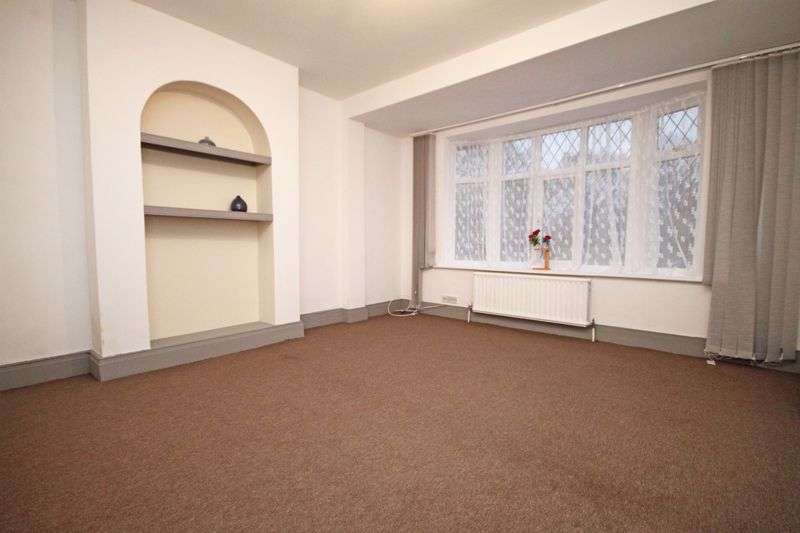 3 Bedroom Home To Rent In Laceby Road, Grimsby, DN34