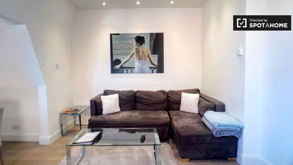 2 Bedroom Flat To Rent In Draycott Pl, Chelsea, London SW3 2SA, UK, SW3