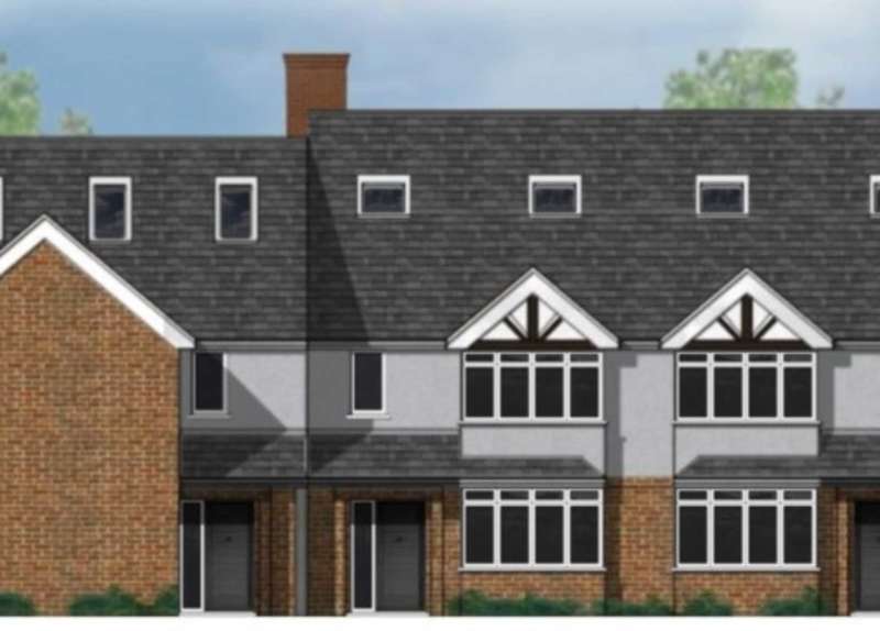 4 Bedroom House For Sale In Chesham Road, Bovingdon, HP3