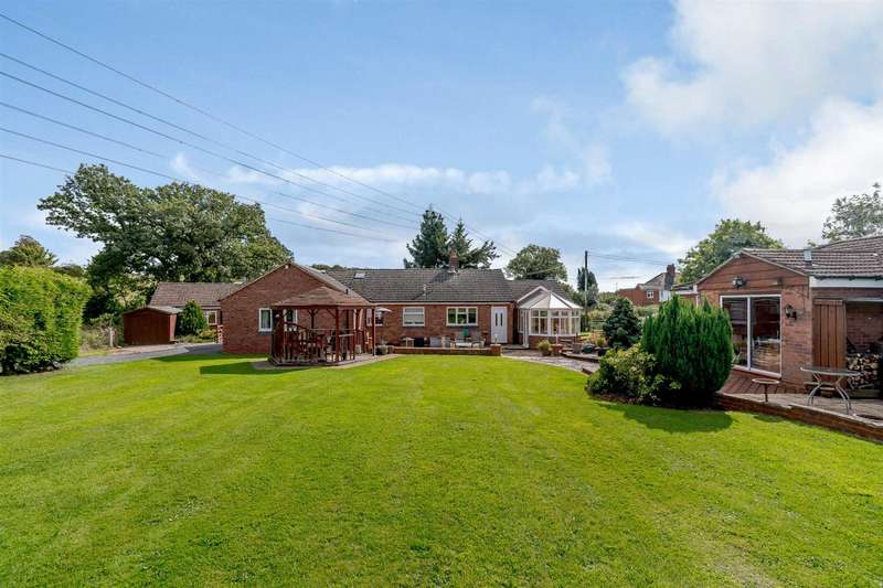 3 Bedroom Detached Bungalow For Sale In Brickhouse Lane, Stoke Prior