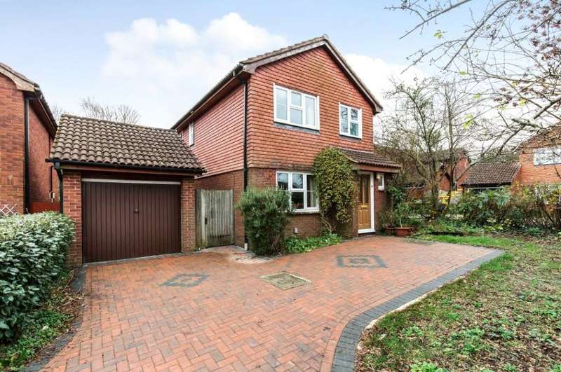 5 Bedroom Detached House For Sale In Feltham Close, Romsey, Hampshire, SO51
