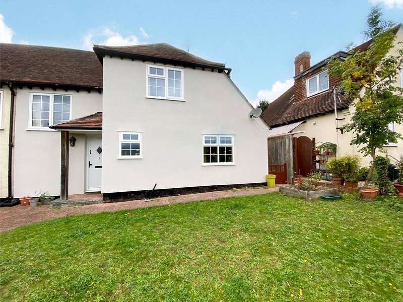 3 Bedroom SemiDetached House For Sale In Eversley Road, Arborfield