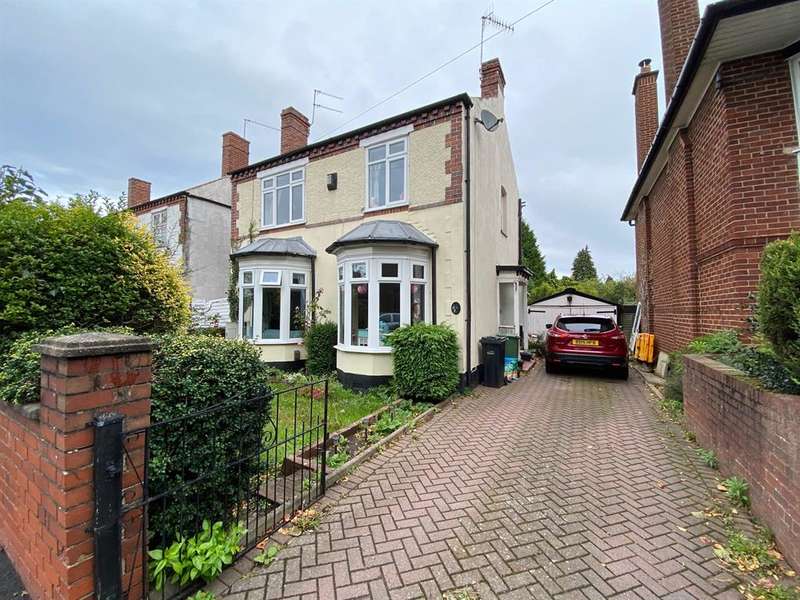 3 Bedroom Detached House For Sale In Meriden Avenue, Stourbridge, DY8