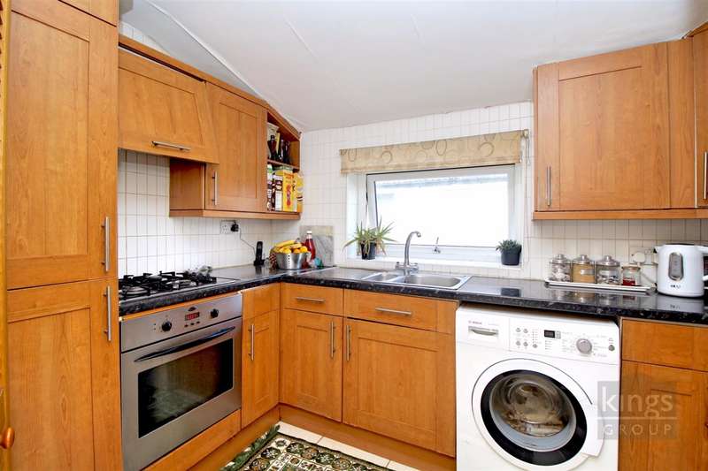 2 Bedroom Apartment For Sale In Fairfield Road, Edmonton, N18