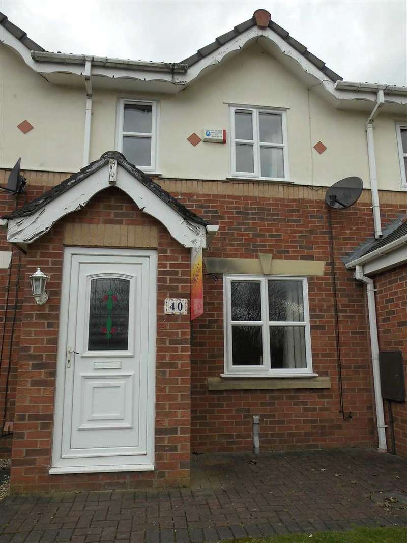 2 Bedroom Mews House To Rent In Reedley Drive, Ellenbrook, Worsley, M28