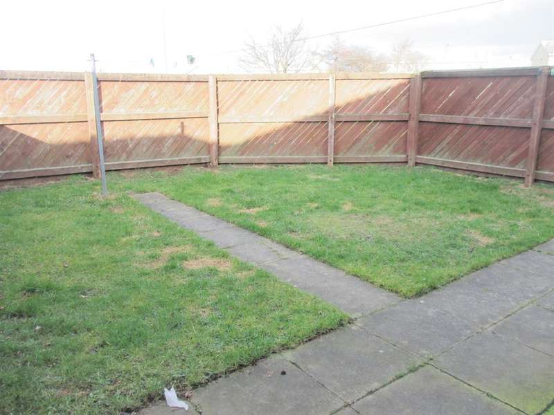 3 Bedroom SemiDetached House To Rent In Chesterwood, Thorntree