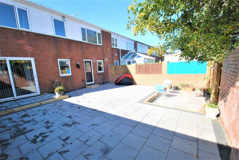 4 Bedroom House For Sale In Blyth Court, South Shields, NE34