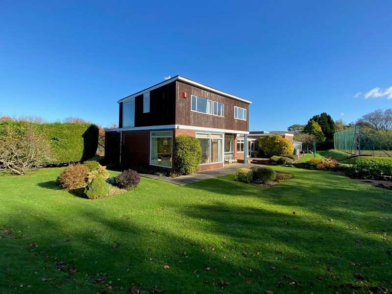 4 Bedroom Property For Sale In Tower Hill, Williton, Taunton, TA4