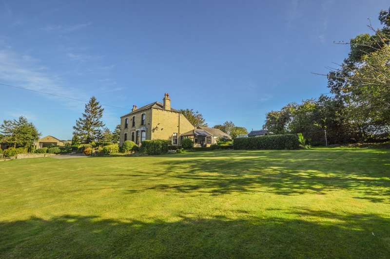 3 Bedroom Detached House For Sale In Hartshead Lane, Hartshead