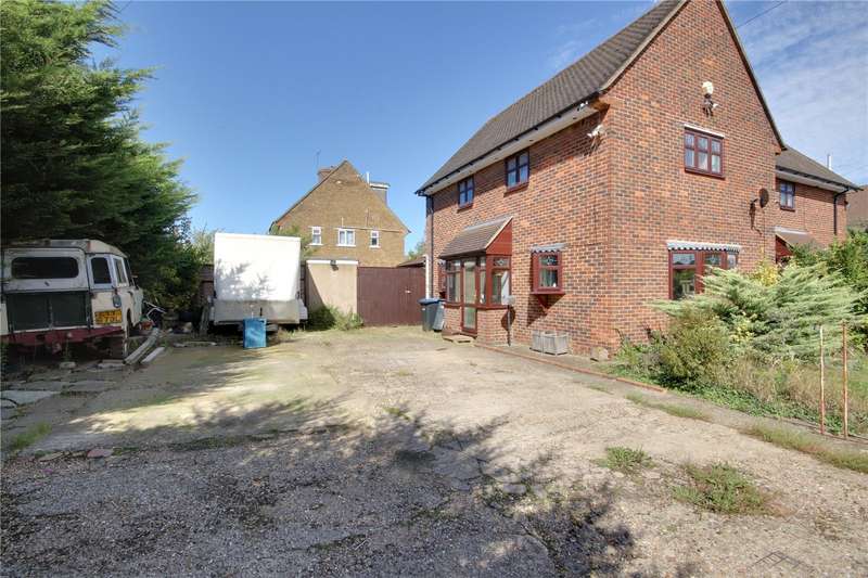 3 Bedroom SemiDetached House For Sale In Linden Gardens, Enfield