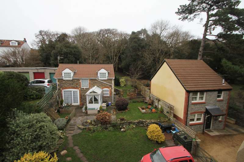 2 Bedroom Property To Rent In 32 Alexandra Road, Clevedon, BS21