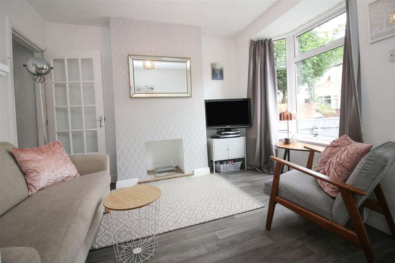 2 Bedroom End Of Terrace House For Sale In Beaver Road, Beverley, HU17