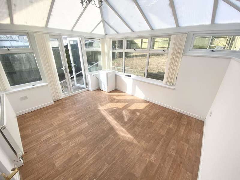 3 Bedroom SemiDetached House To Rent In Ty Gwyn Drive, Brackla