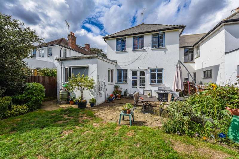 5 Bedroom SemiDetached House For Sale In Beresford Avenue, East