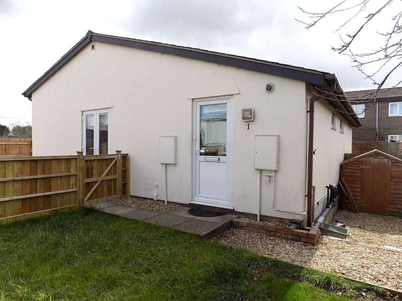 2 Bedroom Bungalow To Rent In Millfield Bungalows, Chard, TA20