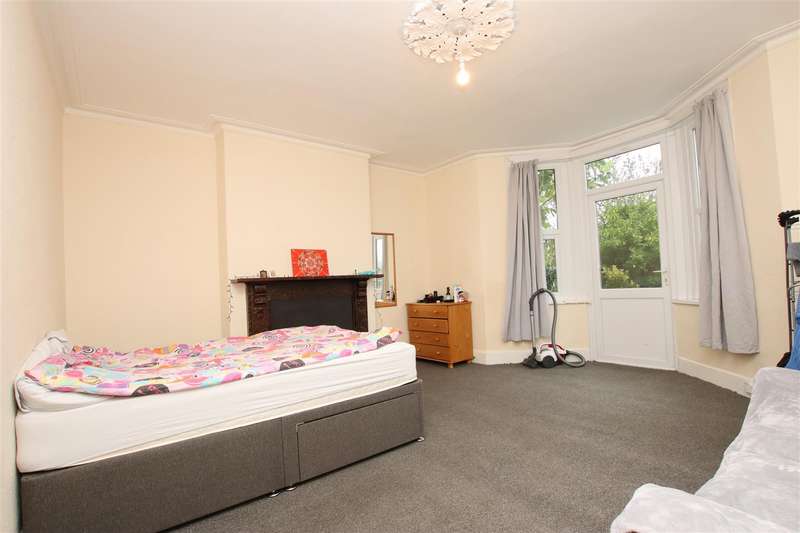 Flat To Rent In Newbridge Road, Bath, BA1