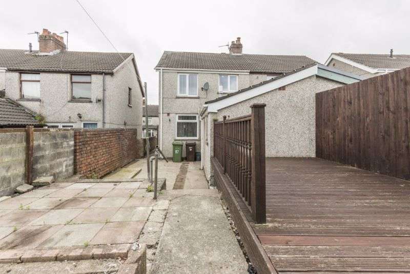 3 Bedroom Property For Sale In Pencoed Avenue, Cefn Fforest, Blackwood