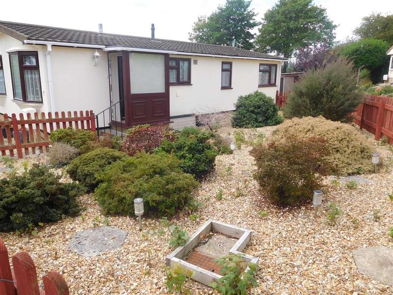 3 Bedroom Park Home Mobile Home For Sale In The Copse, Newport Park