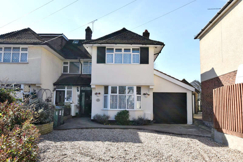 4 Bedroom SemiDetached House For Sale In Garston Lane, Watford, WD25