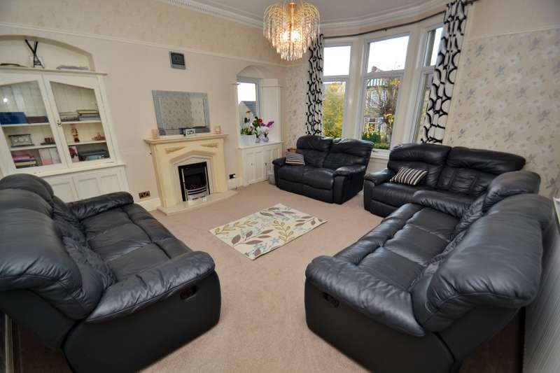 4 Bedroom SemiDetached House For Sale In Berwick Drive, Cardonald, G52
