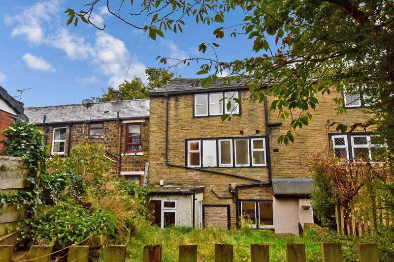 4 Bedroom Home For Sale In Charles Lane, Milnrow, Rochdale, OL16