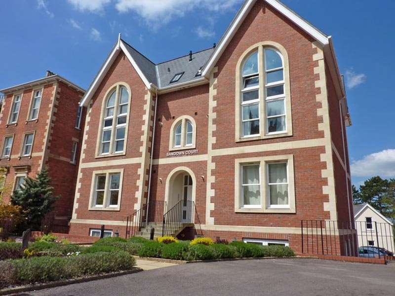 2 Bedroom Flat To Rent In Christchurch GL50