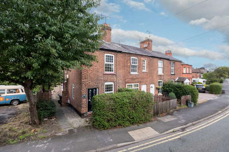 2 Bedroom House For Sale In London Road, Northwich, CW9 2 Bedroom House For Sale In London Road, Northwich, CW9