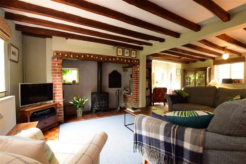 3 Bedroom Link Detached House For Sale In Ersham Road, , Hailsham, East