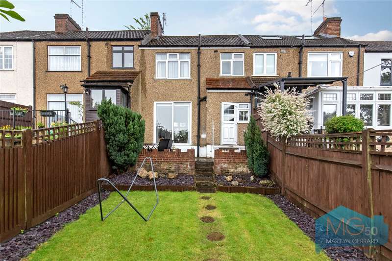 3 Bedroom Terraced House For Sale In County Gate, New EN5