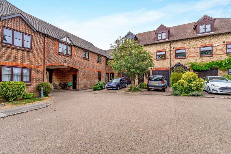 Houses to rent in Chichester, West Sussex