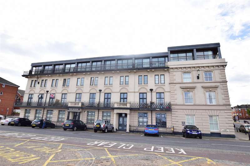 2 Bedroom Flat To Rent In Pier House, CH45