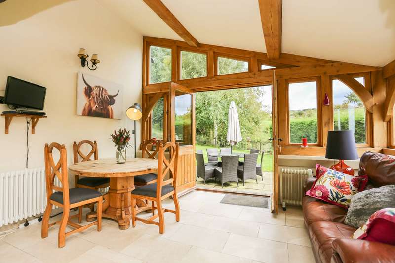 4 Bedroom Detached House For Sale In Smithy Lane, Marple Bridge