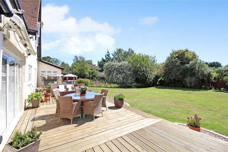 5 Bedroom Detached Property For Sale In Elm Tree Road, Lowestoft, NR33