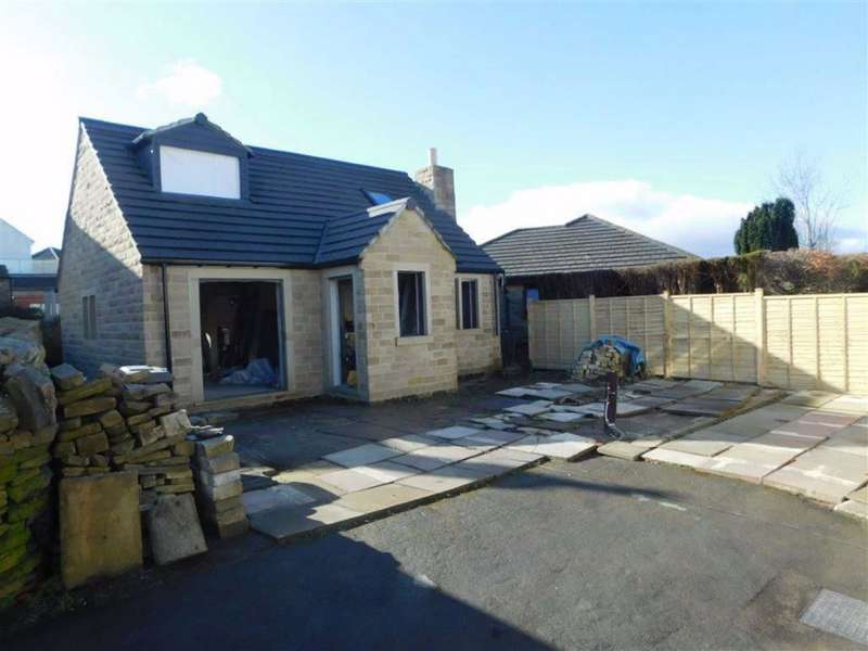 3 Bedroom Detached House For Sale In Huddersfield Road, Shelley