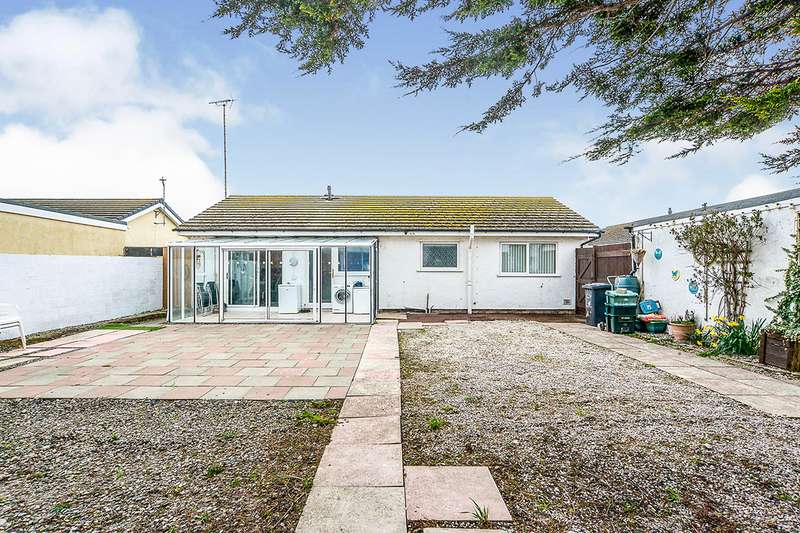 3 Bedroom Detached Bungalow For Sale In Kinmel Close, Kinmel Bay, Conwy