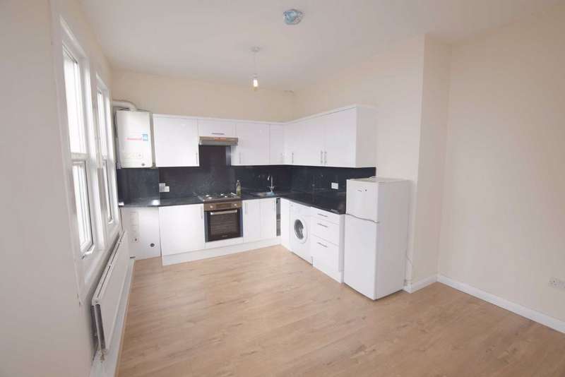 2 Bedroom Flat To Rent In Long Lane, Finchley, London, N3