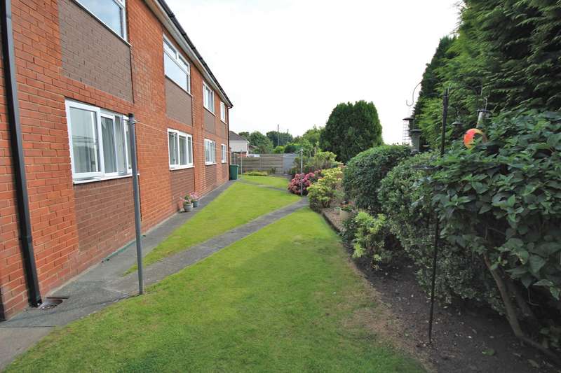 1 Bedroom Flat To Rent In Russell Court, Widnes, WA8