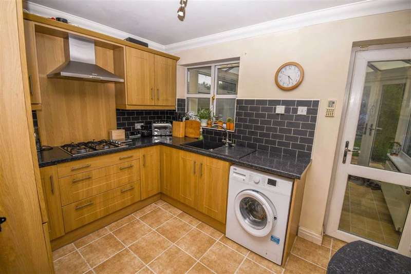 2 Bedroom Home For Sale In Brookfield Close, Kingswood, Hull, HU7