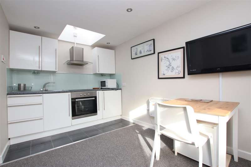 1 Bedroom Flat To Rent In Monmouth Court, Bath, BA1