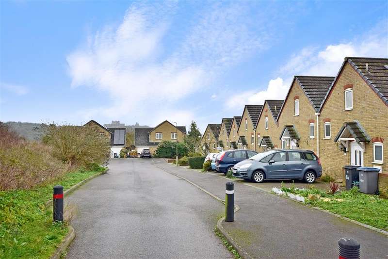 3 Bedroom Town House For Sale In Harbour View Road, Dover, Kent, CT17