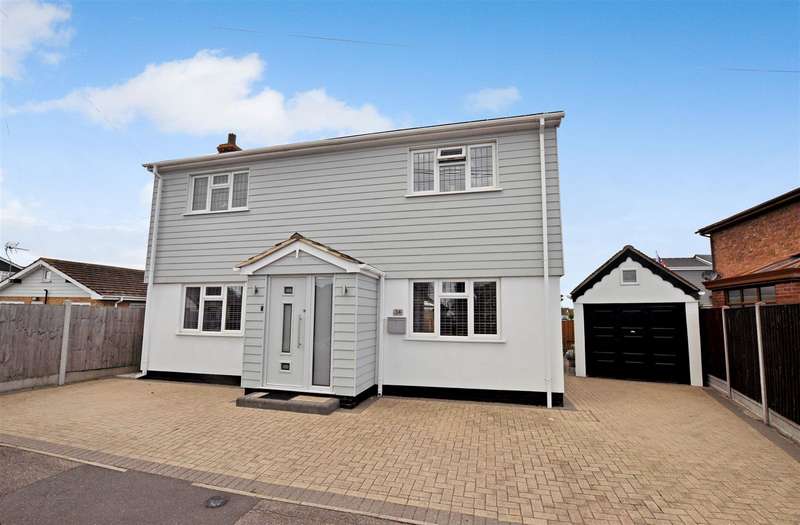 3 Bedroom Detached House For Sale In Gainsborough Avenue, Canvey Island