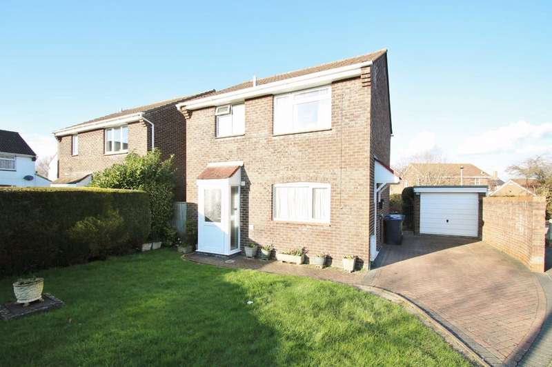 3 Bedroom Detached Property For Sale In Alderton Way, Trowbridge, BA14