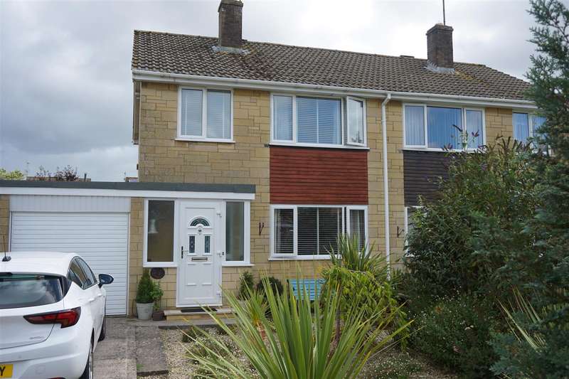 3 Bedroom Semi Detached House For Sale In Berkeley Road, Trowbridge, BA14