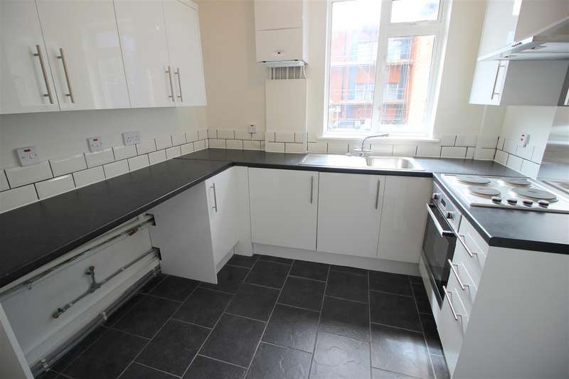 2 Bedroom Flat To Rent In High Street, Ruislip, HA4