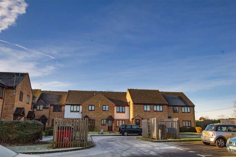 3 Bedroom Apartment To Rent In The Larches, Carterton, Oxfordshire, OX18