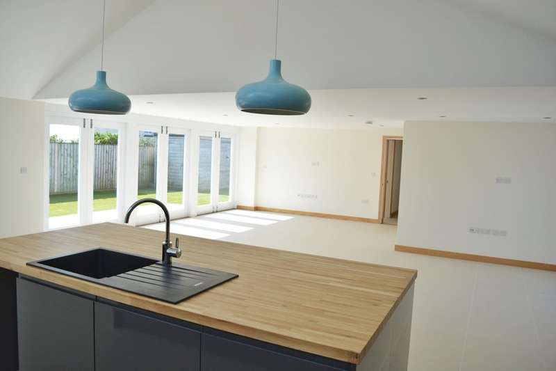 4 Bedroom Detached Bungalow For Sale In Sunny Corner Lane, Sennen, TR19