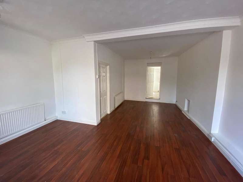 3 Bedroom Semi Detached House To Rent In Station Road, Hirwaun