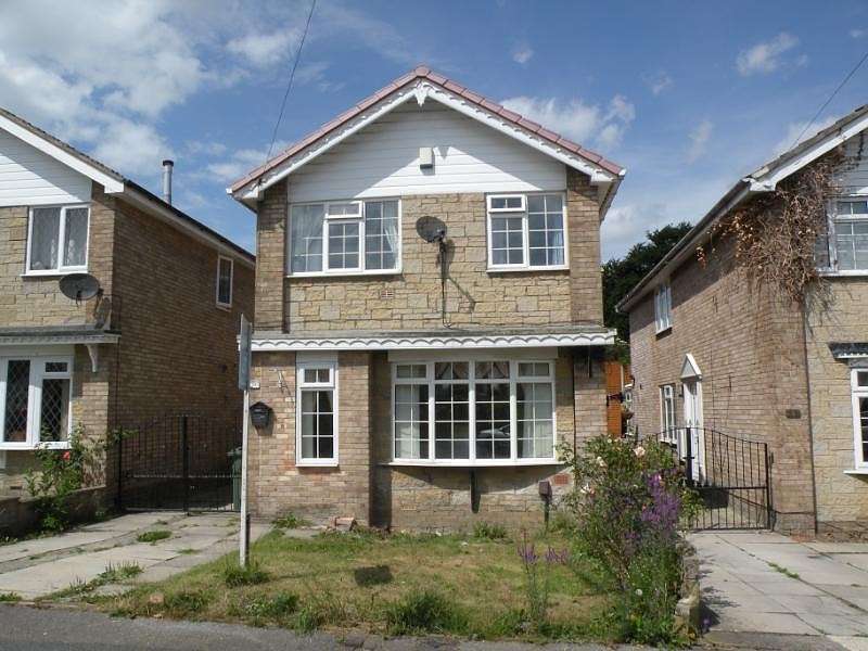 Houses for sale & to rent in LS12 5QS, Beechfield, Farnley And Wortley